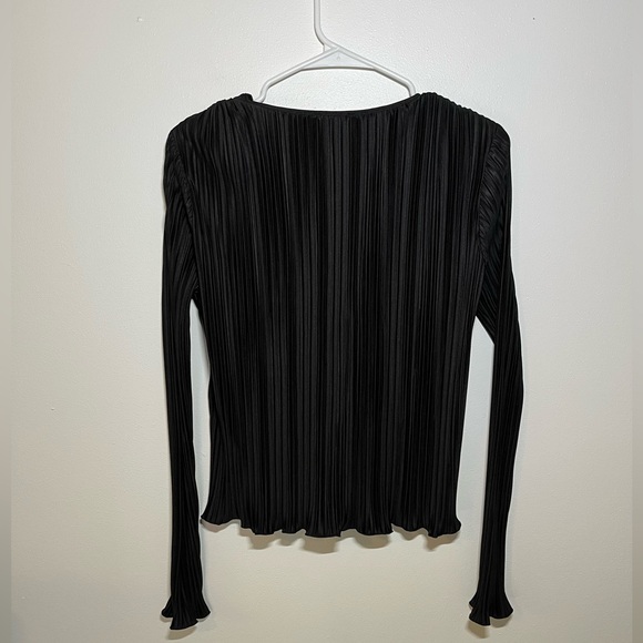 Rails Bethany Top in Black. Size Medium - Picture 8 of 9